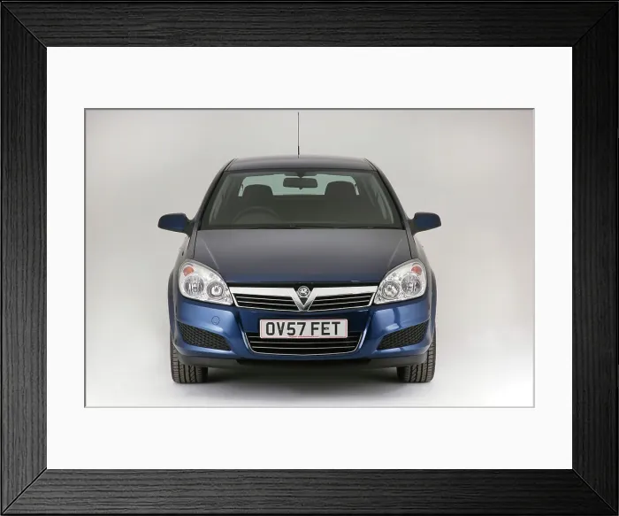 Framed Print : 2007 Vauxhall Astra 1.4 Framed Print : 2007 Vauxhall Astra 1.4