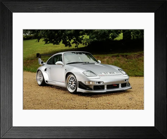 Framed Print : 2006 Porsche Gemballa 600 GTR. Artist: Simon Clay Framed Print : 2006 Porsche Gemballa 600 GTR. Artist: Simon Clay