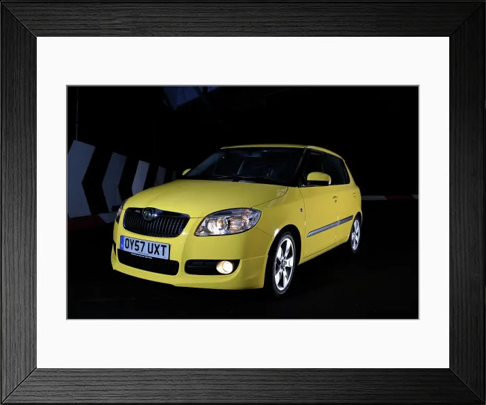 Framed Print : SKODA Fabia 2007. Artist: Simon Clay Framed Print : SKODA Fabia 2007. Artist: Simon Clay