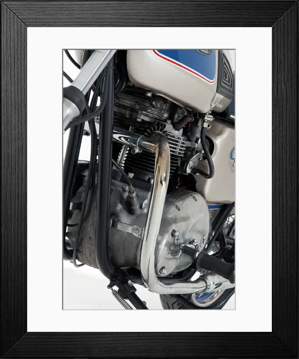 Framed Print : 1977 Triumph Bonneville 750 Jubilee Framed Print : 1977 Triumph Bonneville 750 Jubilee