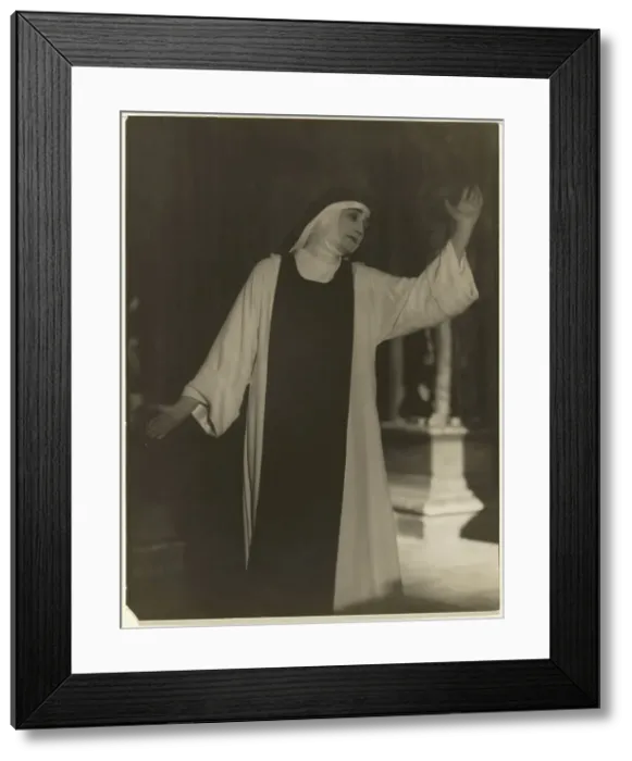 Framed Print : Blanche Walsh, about 1914. Creator: Arnold Genthe Framed Print : Blanche Walsh, about 1914. Creator: Arnold Genthe