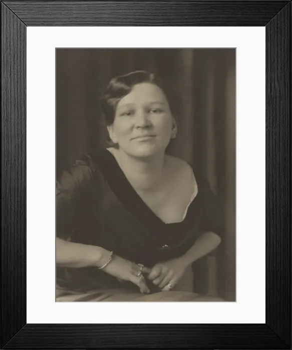 Framed Print : Phyllis Hatton, about 1900. Creator: Frederick Henry Evans Framed Print : Phyllis Hatton, about 1900. Creator: Frederick Henry Evans