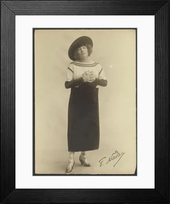 Framed Print : Mlle Polaire, about 1910. Creator: Paul Nadar Framed Print : Mlle Polaire, about 1910. Creator: Paul Nadar