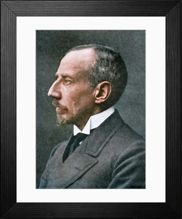 Framed Print : Roald Engelbrecht Gravning Amundsen, Norwegian explorer. Creator: Unknown Framed Print : Roald Engelbrecht Gravning Amundsen, Norwegian explorer. Creator: Unknown
