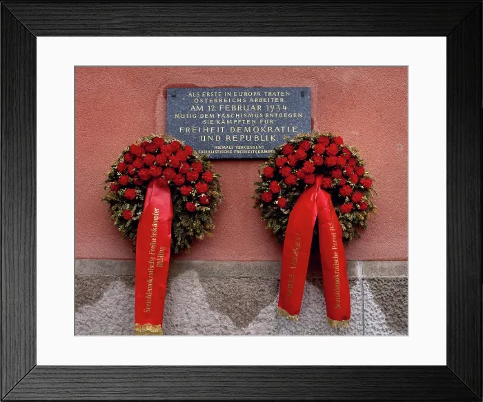 Framed Print : Memorial plaque on the Karl-Marx-Hof building, Vienna, Austria, 1998. Creator: LTL Framed Print : Memorial plaque on the Karl-Marx-Hof building, Vienna, Austria, 1998. Creator: LTL
