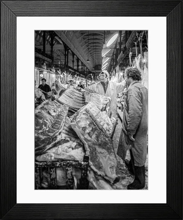 Framed Print : Smithfield Meat Market, City of London, January 1980. Creator: Peter Thompson Framed Print : Smithfield Meat Market, City of London, January 1980. Creator: Peter Thompson