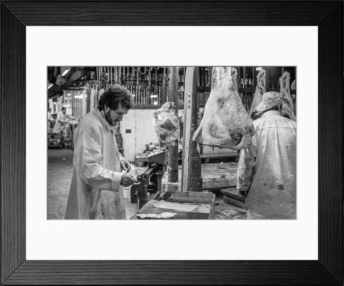 Framed Print : Smithfield Meat Market, City of London, January 1980. Creator: Peter Thompson Framed Print : Smithfield Meat Market, City of London, January 1980. Creator: Peter Thompson
