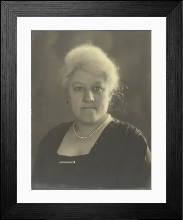 Framed Print : Portrait of a Woman with Pearls and Bar Pin, 1907-1924. Creator: Louis Fleckenstein Framed Print : Portrait of a Woman with Pearls and Bar Pin, 1907-1924. Creator: Louis Fleckenstein