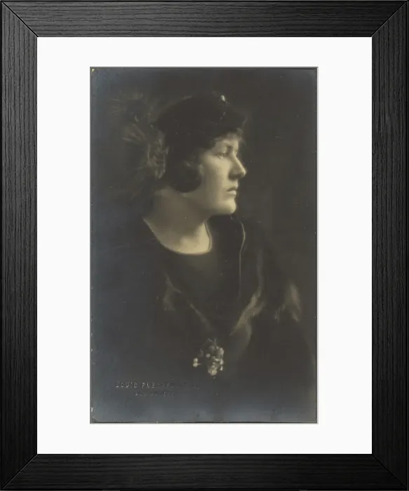 Framed Print : Portrait of a Woman in Fur Cape, 1907-1924. Creator: Louis Fleckenstein Framed Print : Portrait of a Woman in Fur Cape, 1907-1924. Creator: Louis Fleckenstein