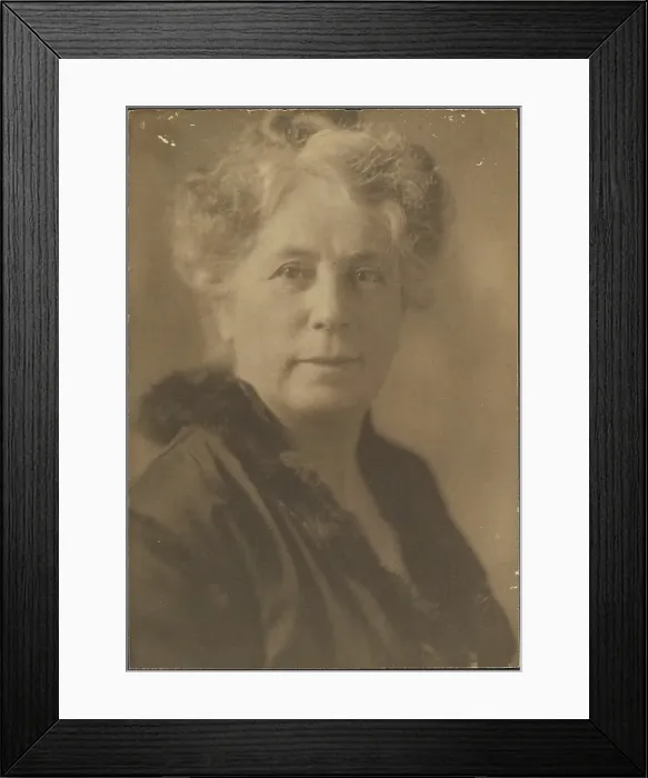 Framed Print : Portrait of a Woman with Fur Collar, 1907-1943. Creator: Louis Fleckenstein Framed Print : Portrait of a Woman with Fur Collar, 1907-1943. Creator: Louis Fleckenstein