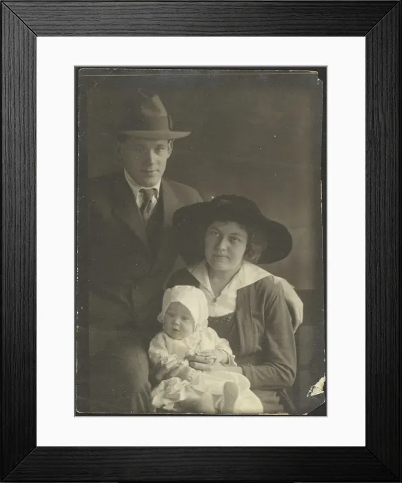 Framed Print : Family Portrait, 1907-1943. Creator: Louis Fleckenstein Framed Print : Family Portrait, 1907-1943. Creator: Louis Fleckenstein