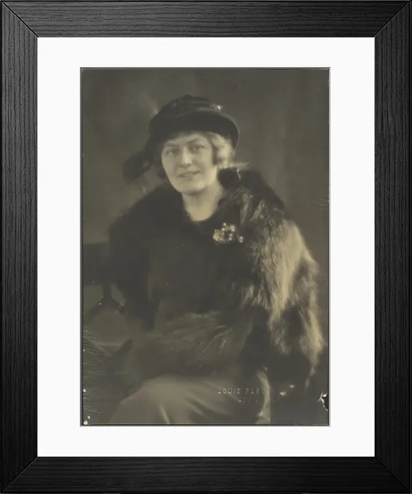 Framed Print : Portrait of a Woman in Fur Cape, 1907-1924. Creator: Louis Fleckenstein Framed Print : Portrait of a Woman in Fur Cape, 1907-1924. Creator: Louis Fleckenstein