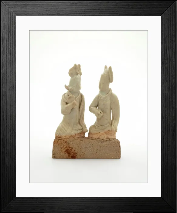 Framed Print : Seated couple, 1279-1368. Creator: Unknown Framed Print : Seated couple, 1279-1368. Creator: Unknown