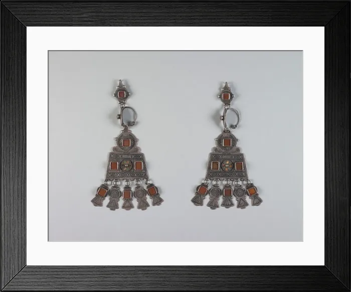 Framed Print : Pair of Woman's Earrings, 1900-1920. Creator: Unknown. Pair of Woman's Earrings, 1900-1920. Creator: Unknown Framed Print : Pair of Woman's Earrings, 1900-1920. Creator: Unknown. Pair of Woman's Earrings, 1900-1920. Creator: Unknown