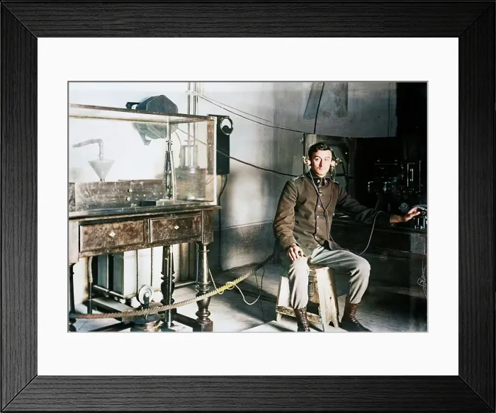 Framed Print : Bermocchi & his wireless iconograph, between c1910 and c1915. Creator: Bain News Service Framed Print : Bermocchi & his wireless iconograph, between c1910 and c1915. Creator: Bain News Service