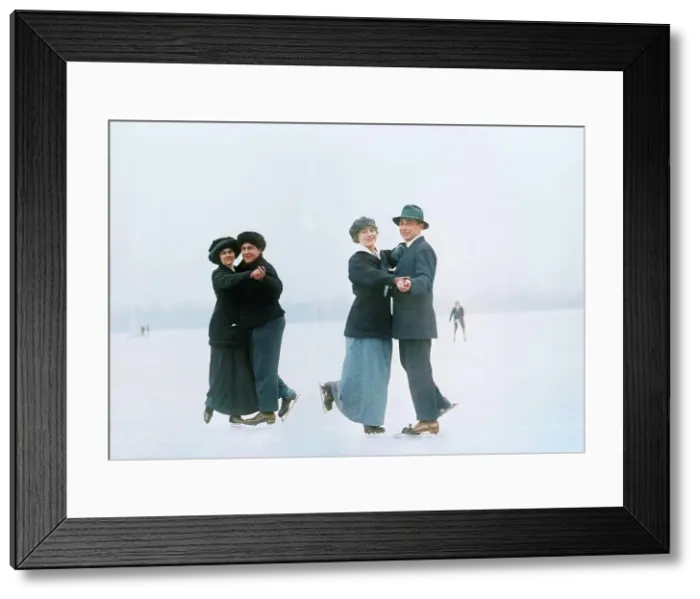 Framed Print : Fred Flake and Flo Coine; Frank Thompson and Mrs. Matheson -- ice skating, between c1910 and c1915. Creator: Bain News Service Framed Print : Fred Flake and Flo Coine; Frank Thompson and Mrs. Matheson -- ice skating, between c1910 and c1915. Creator: Bain News Service