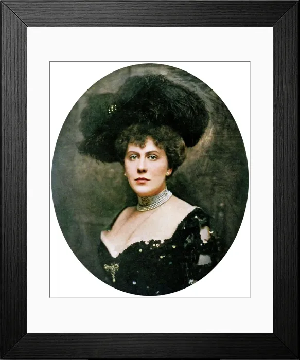 Framed Print : Alice Keppel, English socialite, 1906 (1964). Creator: Unknown Framed Print : Alice Keppel, English socialite, 1906 (1964). Creator: Unknown