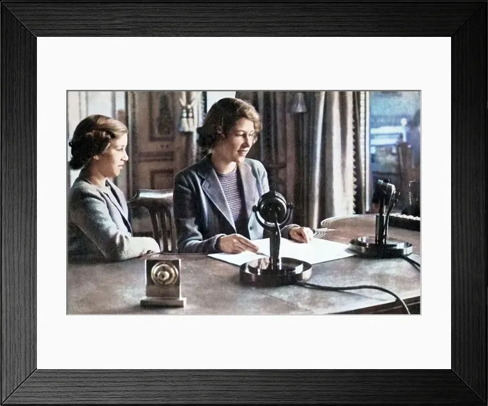 Framed Print : Broadcasting to the Children of the Empire - 13th October, 1940, 1947. Creator: Unknown. Broadcasting to the Children of the Empire - 13th October, 1940, 1947. Creator: Unknown Framed Print : Broadcasting to the Children of the Empire - 13th October, 1940, 1947. Creator: Unknown. Broadcasting to the Children of the Empire - 13th October, 1940, 1947. Creator: Unknown