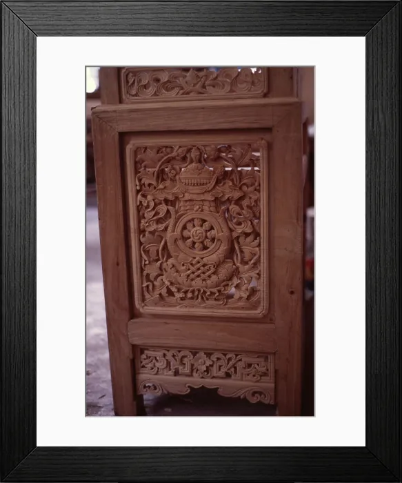 Framed Print : Tibetan refugee wood carving project, Dharamsala, India, 1988. Creator: Amanda Waite Framed Print : Tibetan refugee wood carving project, Dharamsala, India, 1988. Creator: Amanda Waite
