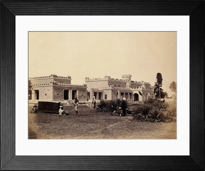 Framed Print : India: Ludlow Castle, Delhi, with a sedan-chair and attendants in the garden, c1858. Creator: Felice Beato Framed Print : India: Ludlow Castle, Delhi, with a sedan-chair and attendants in the garden, c1858. Creator: Felice Beato