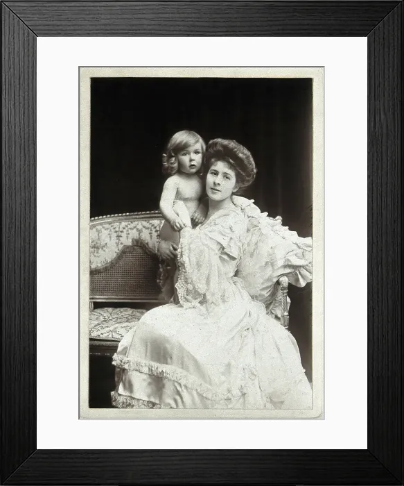 Framed Print : Gwendoline Syrie Maud Wellcome (nee Barnardo), Syrie Maugham and Henry Mounteney Wellcome, c1904. Creator: Lambert Weston & Son Framed Print : Gwendoline Syrie Maud Wellcome (nee Barnardo), Syrie Maugham and Henry Mounteney Wellcome, c1904. Creator: Lambert Weston & Son