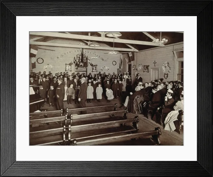 Framed Print : Metropolitan Lunatic Asylum, Kew, Victoria (Australia): patients, mostly children... c190s. Creator: Unknown Framed Print : Metropolitan Lunatic Asylum, Kew, Victoria (Australia): patients, mostly children... c190s. Creator: Unknown