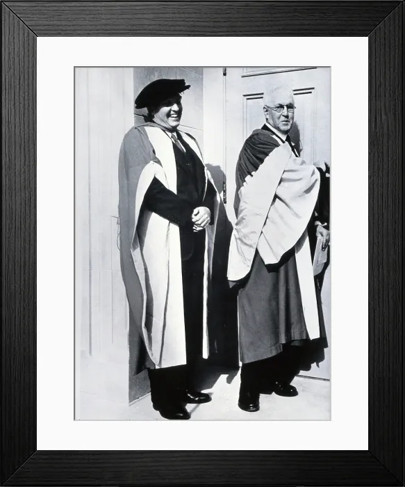 Framed Print : Charles Herbert Best and Sir Henry Hallett Dale. Creator: Unknown Framed Print : Charles Herbert Best and Sir Henry Hallett Dale. Creator: Unknown
