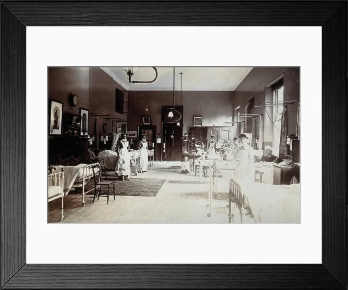 Framed Print : St Bartholomew's Hospital, London: Lucas ward, c1908. Creator: Unknown. St Bartholomew's Hospital, London: Lucas ward, c1908. Creator: Unknown Framed Print : St Bartholomew's Hospital, London: Lucas ward, c1908. Creator: Unknown. St Bartholomew's Hospital, London: Lucas ward, c1908. Creator: Unknown