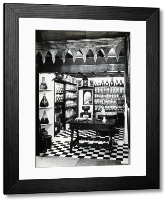 Framed Print : Wellcome Historical Medical Museum, Wigmore Street, London: reconstruction of a Hispano-Moresque... Creator: Unknown Framed Print : Wellcome Historical Medical Museum, Wigmore Street, London: reconstruction of a Hispano-Moresque... Creator: Unknown