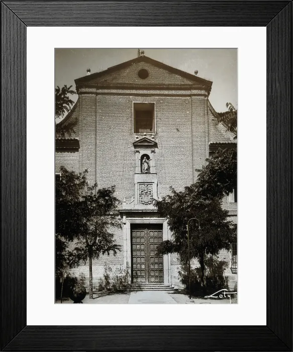 Framed Print : Hospital, Medina del Campo: exterior with doorway, c1900. Creator: Unknown Framed Print : Hospital, Medina del Campo: exterior with doorway, c1900. Creator: Unknown