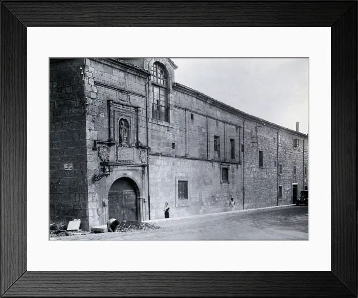 Framed Print : Hospital de San Julian y San Quirce, Burgos: exterior, c1900. Creator: Unknown