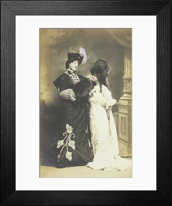 Framed Print : Fred Sinclair in drag and Gracie Whiteford pose in character, 1907. Creator: Unknown Framed Print : Fred Sinclair in drag and Gracie Whiteford pose in character, 1907. Creator: Unknown