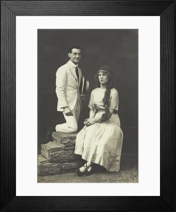 Framed Print : Ern and Chick, two actors, Chick in drag, pose in summer attire, c1918. Creator: Unknown Framed Print : Ern and Chick, two actors, Chick in drag, pose in summer attire, c1918. Creator: Unknown