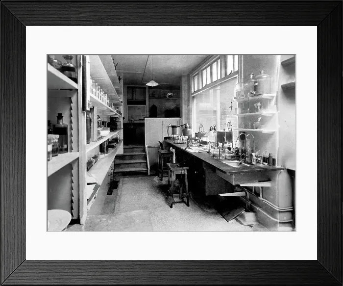 Framed Print : A laboratory, possibly at the Hahnemann Hospital and Homeopathic Dispensaries, Liverpool, [1910?]. Creator: Unknown
