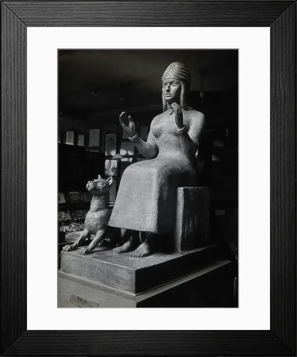 Framed Print : A sculpture of Gula, Mesopotamian deity of healing: side view, c1910s. Creator: Unknown Framed Print : A sculpture of Gula, Mesopotamian deity of healing: side view, c1910s. Creator: Unknown