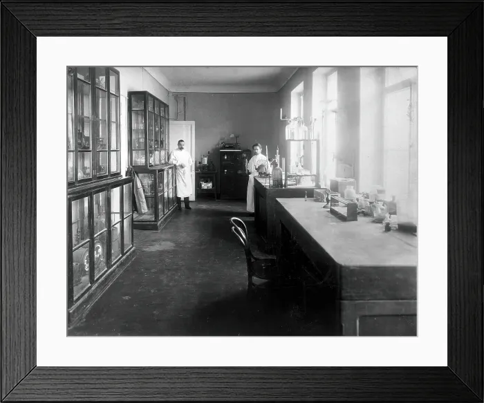 Framed Print : A physiology laboratory, either at the Institute of Experimental Medicine or at the Imperial...1904 Creator: Unknown Framed Print : A physiology laboratory, either at the Institute of Experimental Medicine or at the Imperial...1904 Creator: Unknown