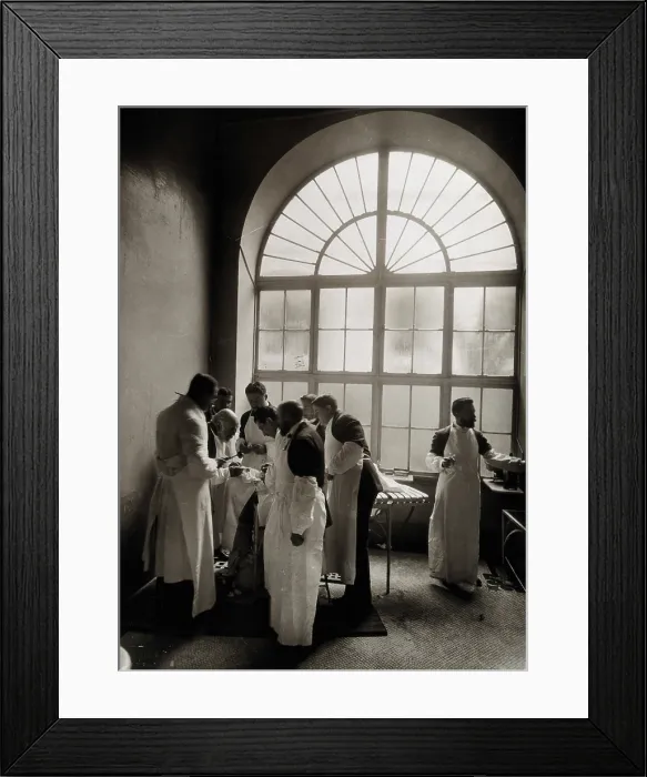 Framed Print : Hospital de la Santa Cruz, Barcelona: Dr Esquerdo's clinic, c1900. Creator: Unknown. Hospital de la Santa Cruz, Barcelona: Dr Esquerdo's clinic, c1900. Creator: Unknown Framed Print : Hospital de la Santa Cruz, Barcelona: Dr Esquerdo's clinic, c1900. Creator: Unknown. Hospital de la Santa Cruz, Barcelona: Dr Esquerdo's clinic, c1900. Creator: Unknown
