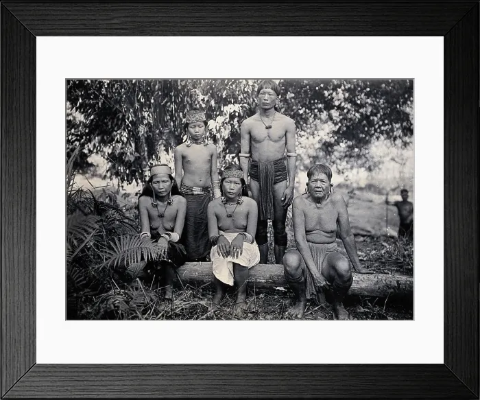 Framed Print : Sarawak: members of a Kayan tribe from the Upper Rejang River region, c1900. Creator: Unknown Framed Print : Sarawak: members of a Kayan tribe from the Upper Rejang River region, c1900. Creator: Unknown
