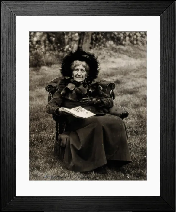 Framed Print : Dame Genevieve Ward. Creator: Unknown Framed Print : Dame Genevieve Ward. Creator: Unknown