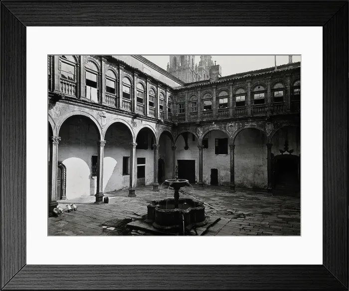 Framed Print : Hospital Real, Santiago de Compostela: view of the courtyard showing the fountain, 1900-1999. Creator: Unknown Framed Print : Hospital Real, Santiago de Compostela: view of the courtyard showing the fountain, 1900-1999. Creator: Unknown