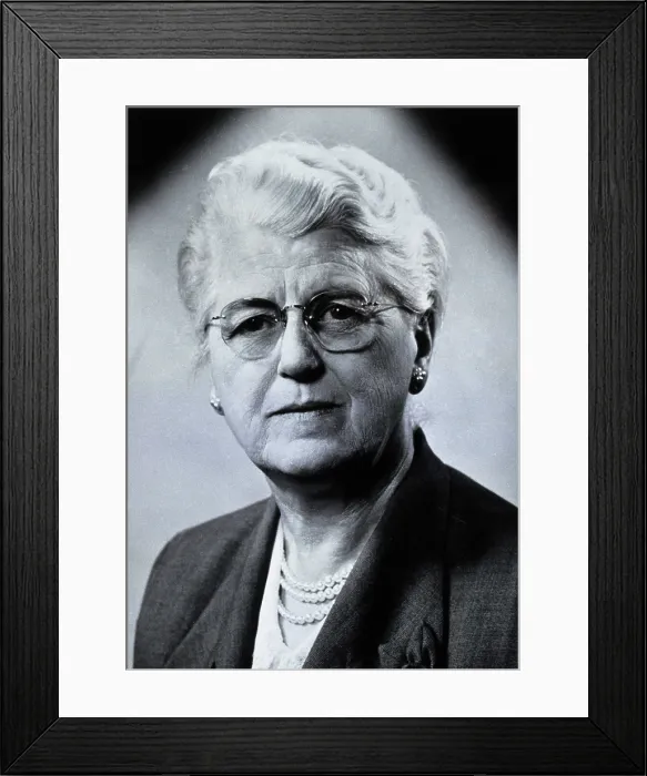 Framed Print : Pearl Kendrick, c1950s. Creator: Unknown Framed Print : Pearl Kendrick, c1950s. Creator: Unknown