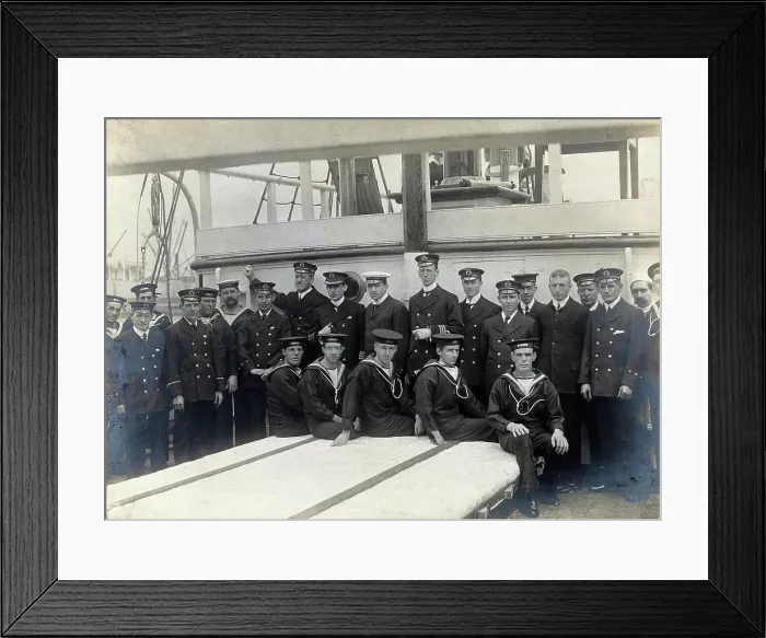 Framed Print : Sir Ernest Shackleton's officers and crew on the deck of the Nimrod: expedition to... 1907 Framed Print : Sir Ernest Shackleton's officers and crew on the deck of the Nimrod: expedition to... 1907
