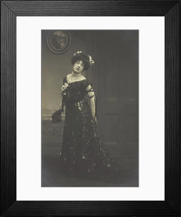 Framed Print : A man in drag, between 1900 and 1909. Creator: Fred Palmer Framed Print : A man in drag, between 1900 and 1909. Creator: Fred Palmer