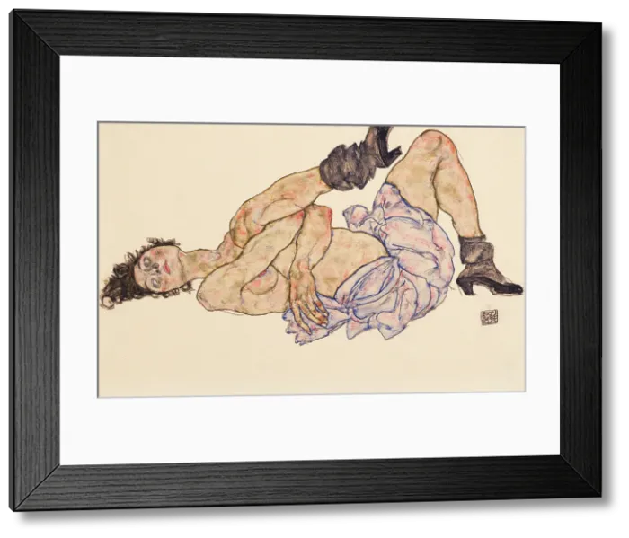 Framed Print : Reclining female nude, 1917. Creator: Schiele, Egon (1890-1918) Framed Print : Reclining female nude, 1917. Creator: Schiele, Egon (1890-1918)