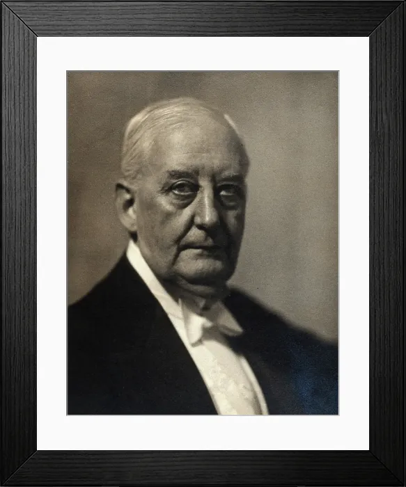Framed Print : Sir St Clair Thomson. Creator: Elliott & Fry Framed Print : Sir St Clair Thomson. Creator: Elliott & Fry