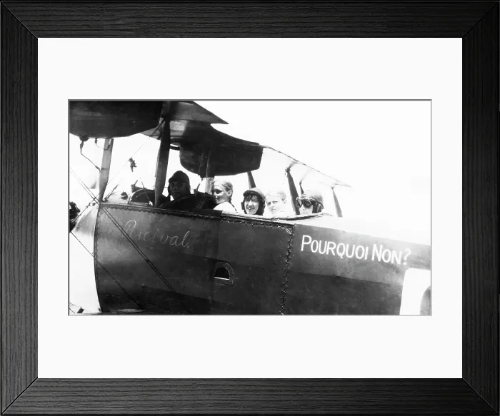 Framed Print : Captain Percival and his plane with joy flight passengers, 1922. Creator: Jack Bain Framed Print : Captain Percival and his plane with joy flight passengers, 1922. Creator: Jack Bain