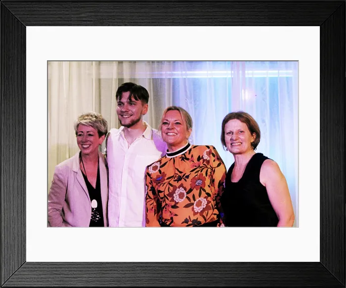 Framed Print : Ewan Hastie, Claire Martin, Nikki Iles, Karen Sharp, iG4, Watermill Jazz Club, Dorking, 17 June 2025 Creator: Brian O'Connor. Ewan Hastie, Claire Martin, Nikki Iles Framed Print : Ewan Hastie, Claire Martin, Nikki Iles, Karen Sharp, iG4, Watermill Jazz Club, Dorking, 17 June 2025 Creator: Brian O'Connor. Ewan Hastie, Claire Martin, Nikki Iles