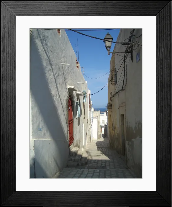 Framed Print : White-painted houses, Sousse, Tunisia, 2009. Creator: Amanda Waite Framed Print : White-painted houses, Sousse, Tunisia, 2009. Creator: Amanda Waite