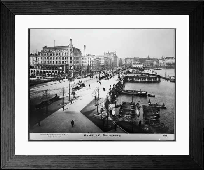 Framed Print : Hamburg. Alter Jungfernstieg, 1906. Creator: Unknown Framed Print : Hamburg. Alter Jungfernstieg, 1906. Creator: Unknown