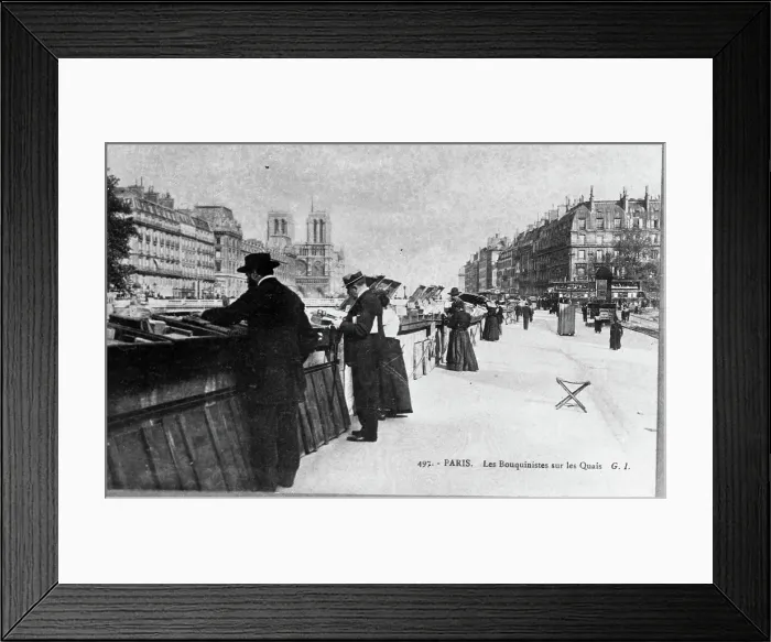 Framed Print : Les Bouquinistes sur les Quais, Paris (Booksellers of Paris), 1900. Creator: Unknown Framed Print : Les Bouquinistes sur les Quais, Paris (Booksellers of Paris), 1900. Creator: Unknown